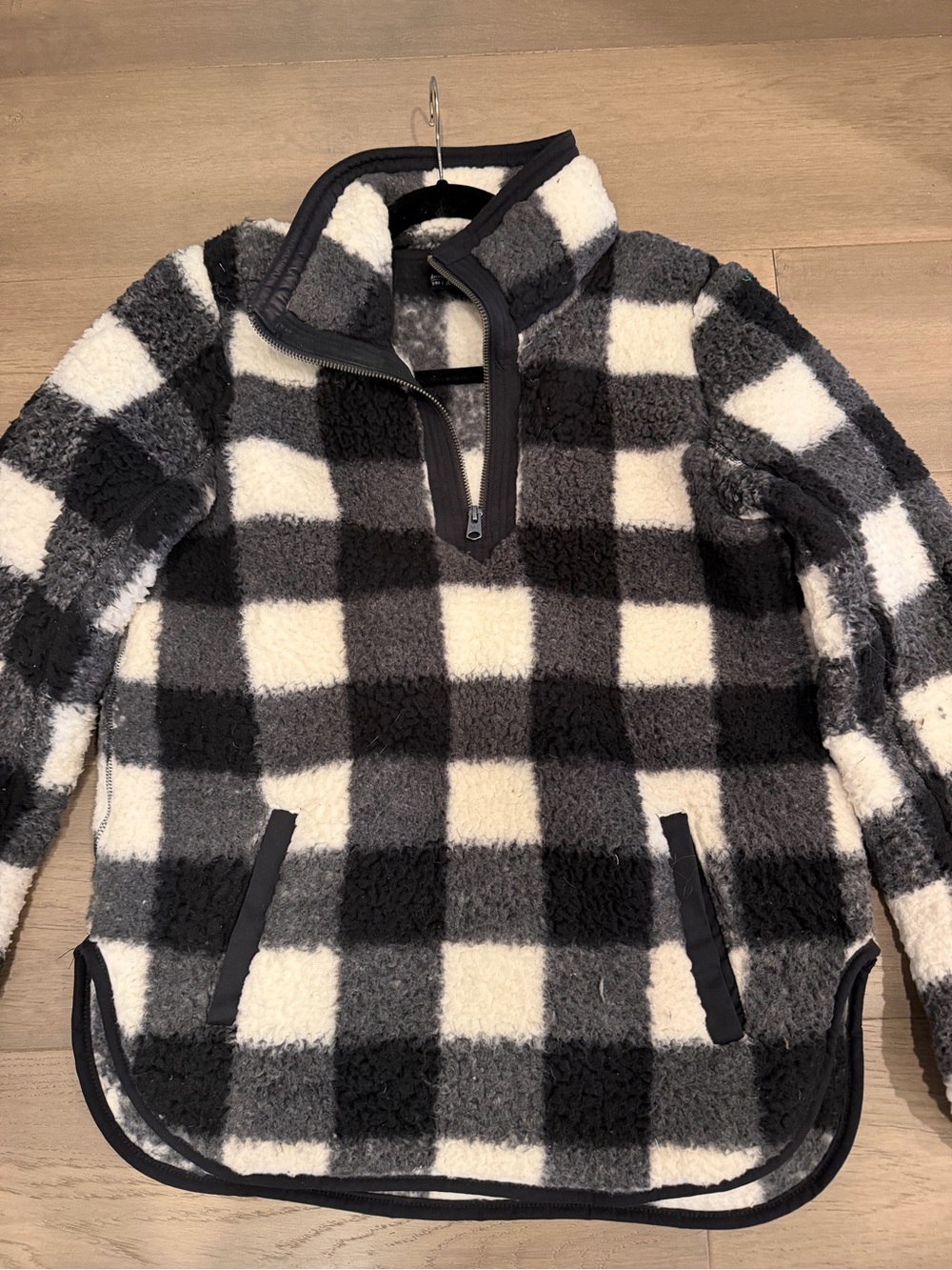 Abercrombie & Fitch Black, Gray & White Buffalo Check Sherpa Pullover